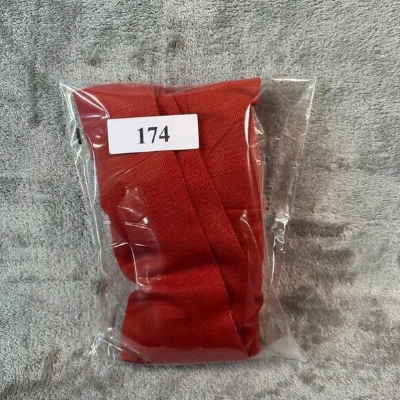 NWT Versona Shorts Womens Size 8 Red Twill Chino Flat Front Low Rise - Picture 13 of 13